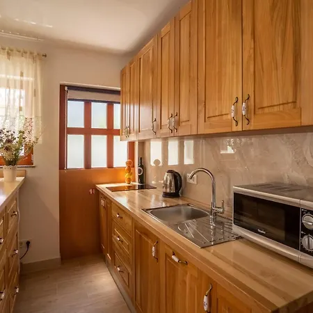 Kalinic * Milna (Brac)