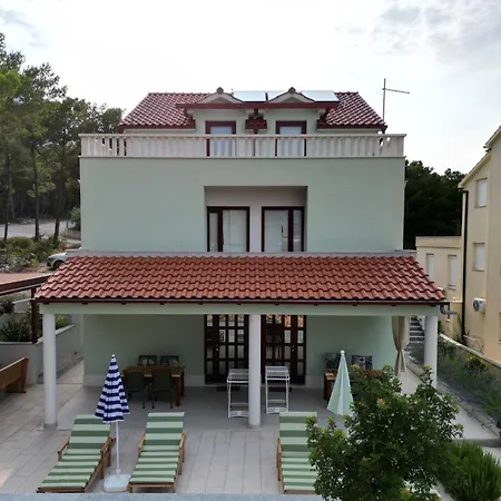 Kalinic Milna (Brac)